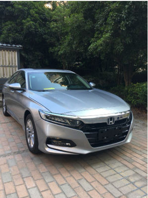 Przeciwdrażalny do zarysowania mieszany farba samochodowa Spray ciepłoodporny Praktyczny kolor srebrny