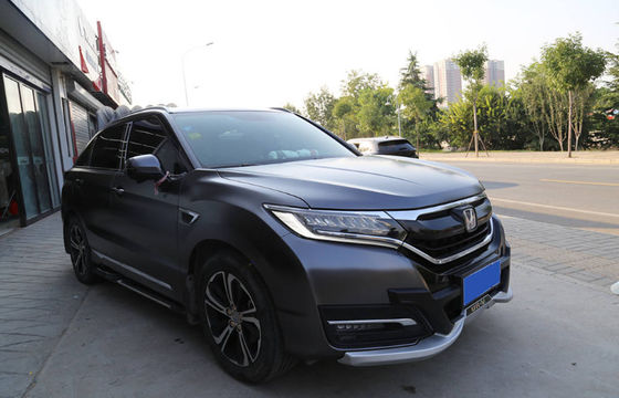 Włókno do samochodów w kolorze szarości, spray przeciw zarysowaniu lakieru do samochodów