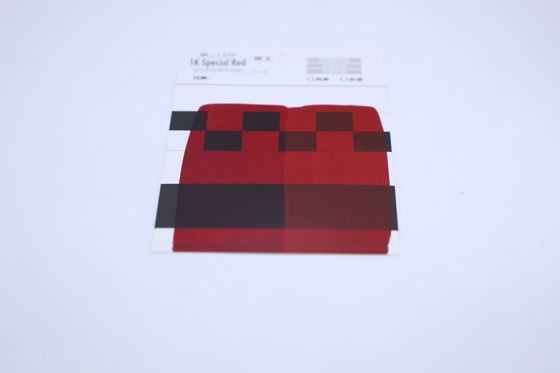 MK133 Zaawansowana, głęboka czerwień, odporna na promieniowanie UV, akrylowa farba samochodowa jest odpowiednia do zastosowań motoryzacyjnych i przemysłowych