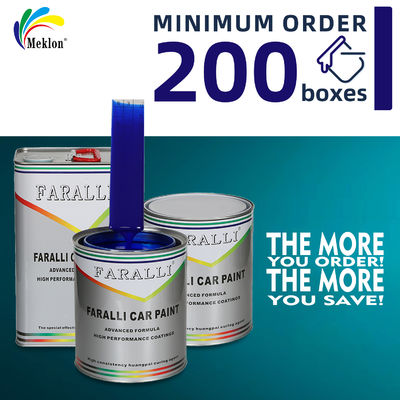 Szybkoschnąca i wydajna farba w kolorze głębokiego niebieskiego metaliku, która pasuje do oryginalnego koloru fabrycznego do malowania natryskowego samochodów