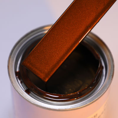 Przyjazna środowisku, niskiej zawartości VOC, brązowa farba samochodowa o wysokim połysku i odporności na promieniowanie UV