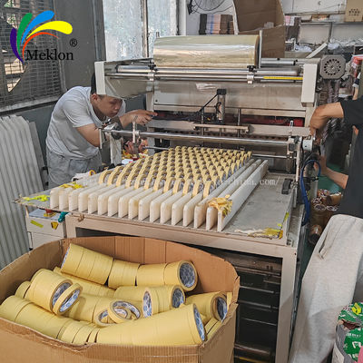 Taśma maskująca do lakieru samochodowego nie pozostawia śladów i jest łatwa do czyszczenia