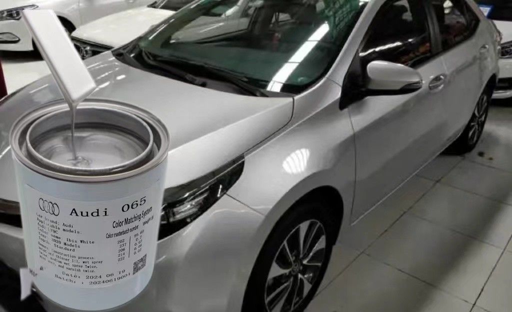Toyota 1E0 Odnawianie farby samochodowej dla oszałamiającego ciemno szarego koloru